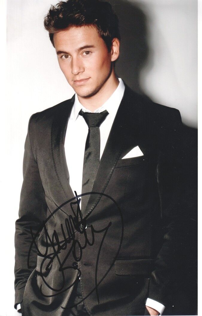 Autogramm Jazz (BEL) | Yannick BOVY | 2010er Foto (Portrait Color XL) "Better Man"