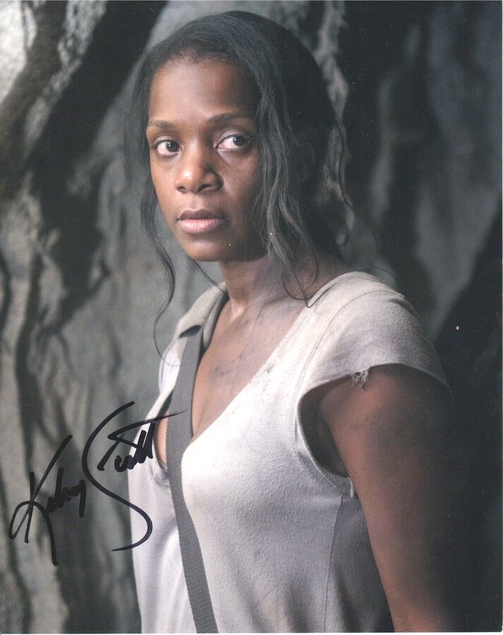 Autogramm Film (USA) | Kelsey SCOTT | 2017 Foto (Portrait Color XL) "Walking Dead"