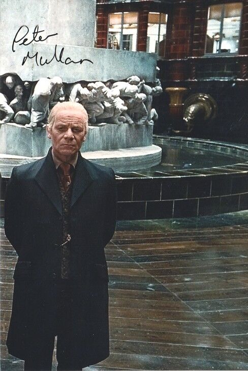 Autogramm Film (UK) | Peter MULLAN | 2010 Foto (Portrait Color XM) "Harry Potter"