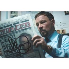 Autogramm Film (UK) | Stephen GRAHAM | 2021 Foto (Filmszene Color XM) "Venom"