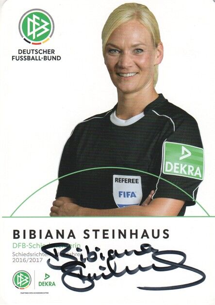 Autogramm Fussball | Schiedsrichter | 2017 Dekra | Bibiana STEINHAUS