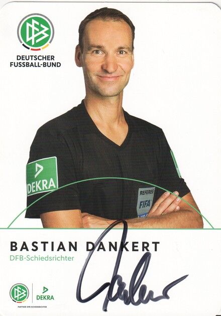 Autogramm Fussball | Schiedsrichter | 2019 Dekra | Bastian DANKERT