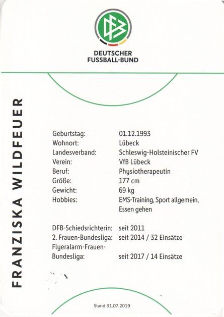 Autogramm Fussball | Schiedsrichter | 2019 Dekra | Franziska WILDFEUER