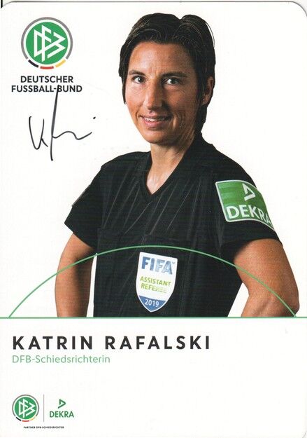 Autogramm Fussball | Schiedsrichter | 2019 Dekra | Katrin RAFALSKI