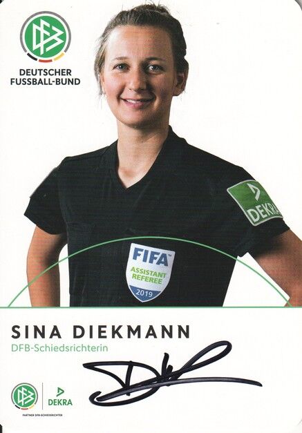 Autogramm Fussball | Schiedsrichter | 2019 Dekra | Sina DIEKMANN