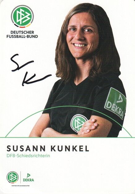 Autogramm Fussball | Schiedsrichter | 2019 Dekra | Susann KUNKEL