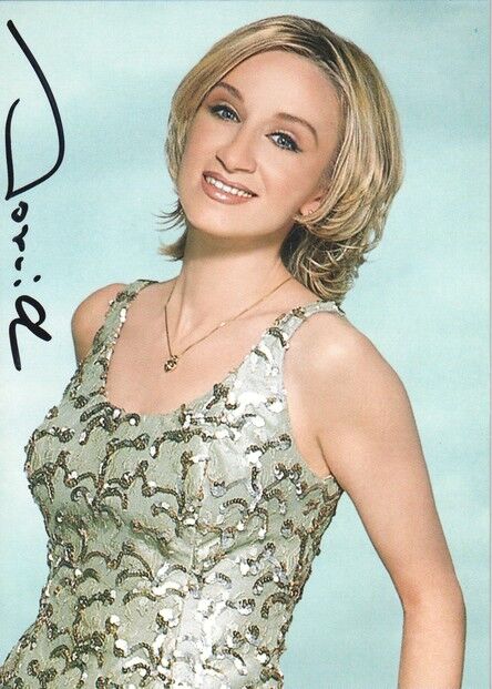 Autogramm Volksmusik | Astrid HARZBECKER | 2000 "Amore Titanic" (Portrait Color EastWest)