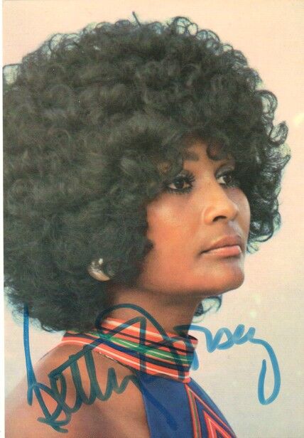 Autogramm Pop (USA) | Betty DORSEY | 1970er "Lay It On The Line" (Portrait Color Comma)