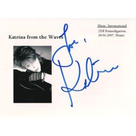 Autogramm Rock (UK) | Katrina LESKANICH | 2000er Foto (Portrait SW)