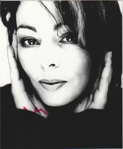 Autogramm Pop | SANDRA | 2002 "Wheels Of Time" (Portrait SW Virgin)