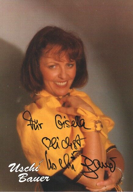 Autogramm Volksmusik | Uschi BAUER | 2010 "Lieben Heisst" (Portrait Color Bogner)