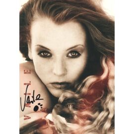Autogramm Pop / Schauspieler | Vaile FUCHS | 2005 "Red Rain" (Portrait Color) 2