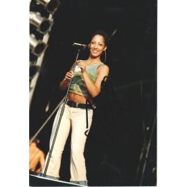 Autogramm Pop | Jessica WAHLS | 2000er Foto (Konzert Color)