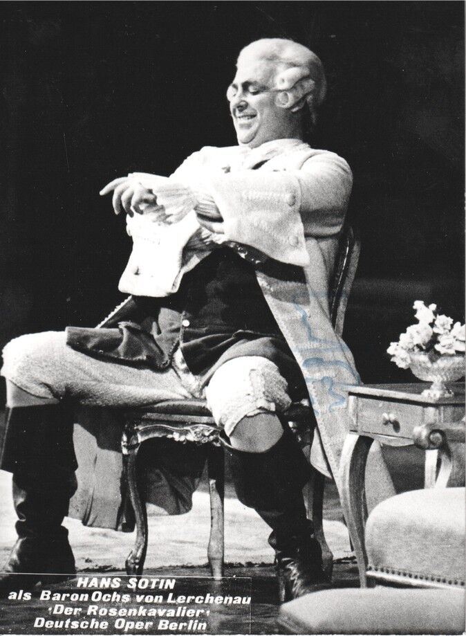 Autogramm Klassik | Hans SOTIN | 1970er (Bühnenszene SW) Rosenkavalier