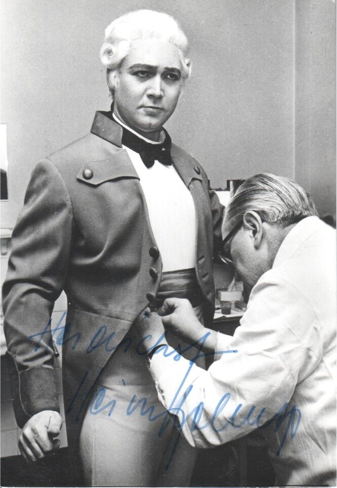 Autogramm Klassik | Heinz HOLECEK | 1960er (Rollenbild SW Garderobe)
