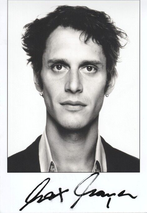 Autogramm Schauspieler | Max MAYER | 2010er Foto (Portrait SW)