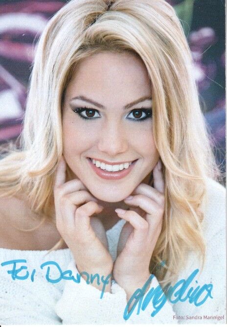 Autogramm Model / TV | Andrea KAISER | 2010er (Portrait Color) Mannigel
