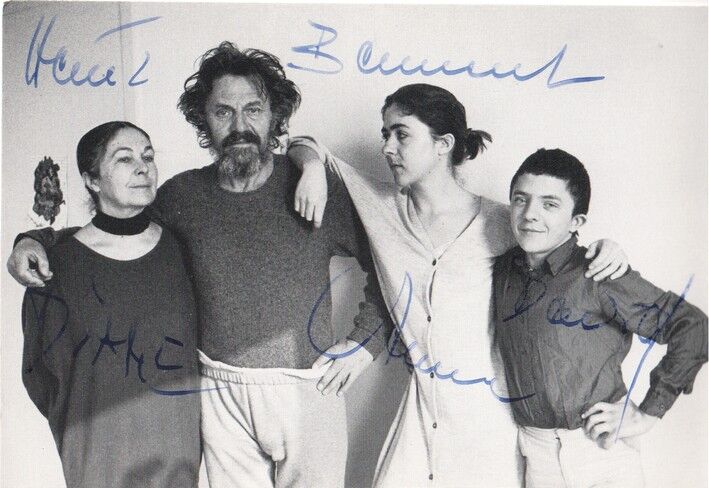 Autogramme Schauspieler | FAMILIE BENNENT | 1998 (Gruppenbild SW)