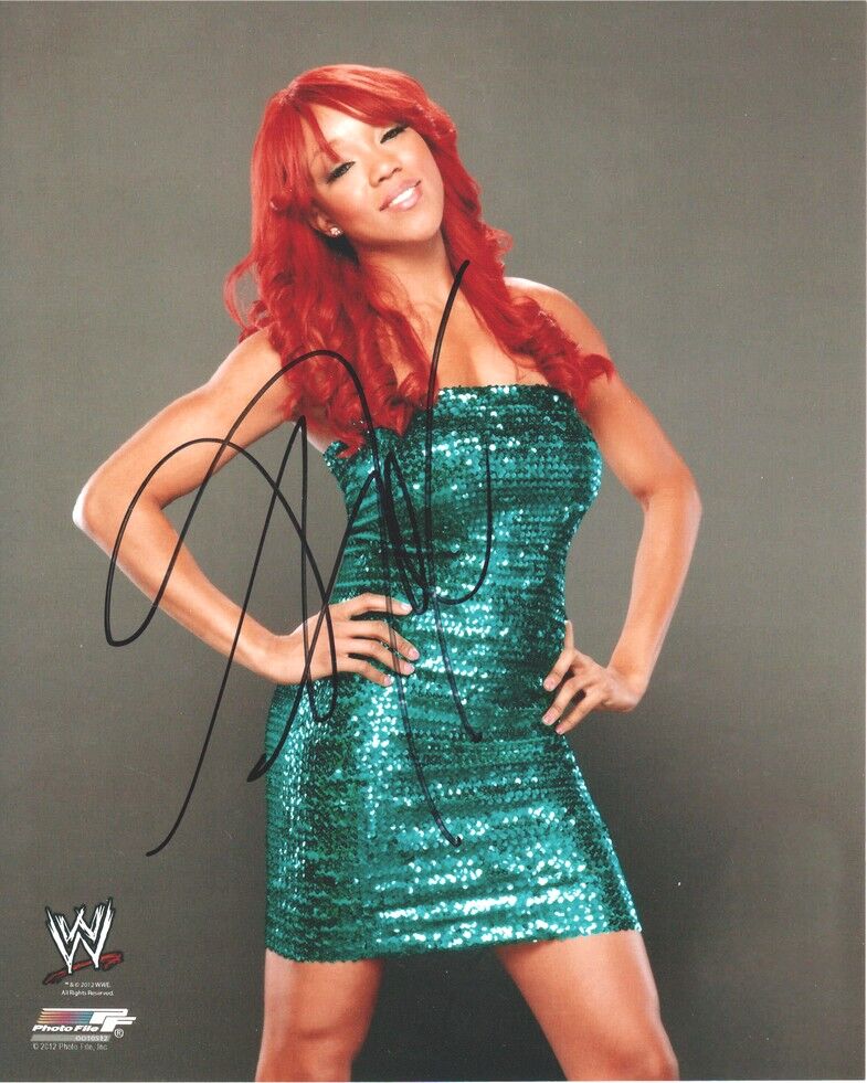 Autogramm Wrestling | Alicia FOX | 2012 Foto (Portrait Color XL) WWE