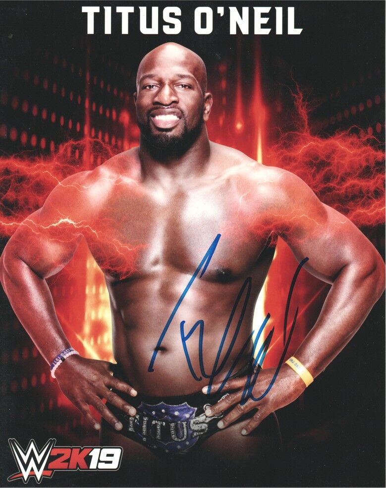 Autogramm Wrestling | Titus O´NEIL | 2019 Foto (Portrait Color XL)