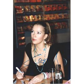 Autogramm Schauspieler | Laura OSSWALD | 2010er Foto (Portrait Color XL) 2