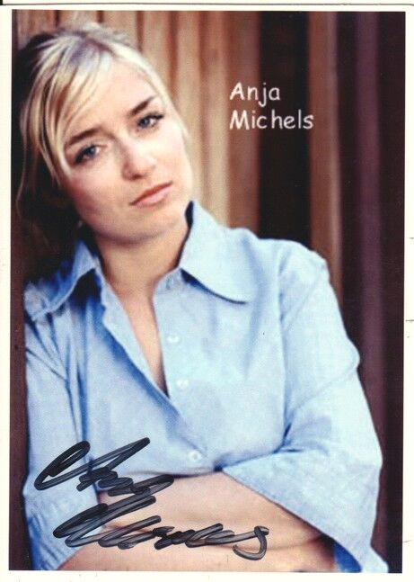 Autogramm Schauspieler | Anja MICHELS | 2000er Foto (Portrait Color)