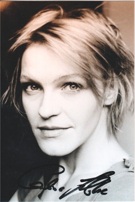 Autogramm Schauspieler | Caroline SCHOLZE | 2000er Foto (Portrait SW)