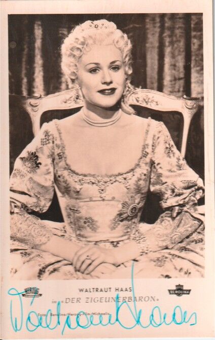 Autogramm Film | Waltraud HAAS | 1954 "Zigeunerbaron" (Portrait SW Herzog)
