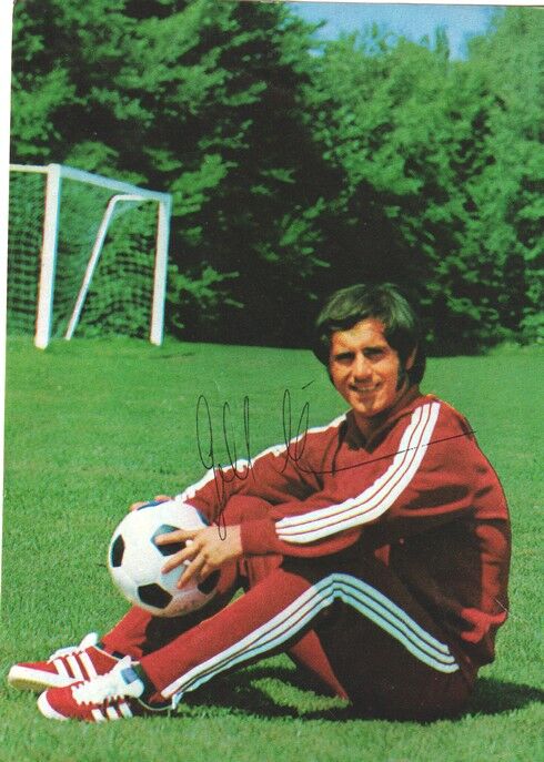 Autogramm Fussball | FC Bayern München | 1970er Adidas | Gerd MÜLLER (Portrait Color) 2