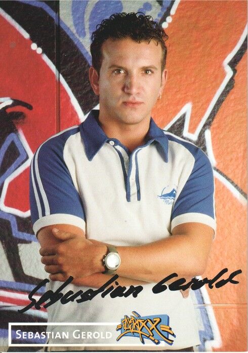Autogramm TV | ARD | Sebastian GEROLD | 2000er "Fabrixx" (Portrait Color)