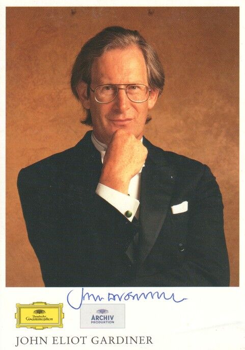 Autogramm Dirigent (UK) | John Eliot GARDINER | 2000er (Portrait SW Grammophon)