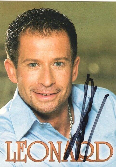 Autogramm Schlager | LEONARD | 2002 "Nimm Meine Liebe" (Portrait Color Koch)