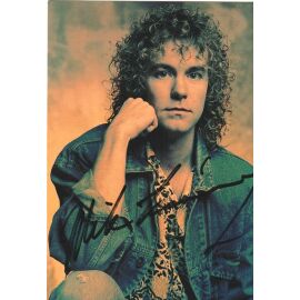 Autogramm Pop | Mike LINNEY | 1990 "Turn The Music On" (Portrait Color BMG)