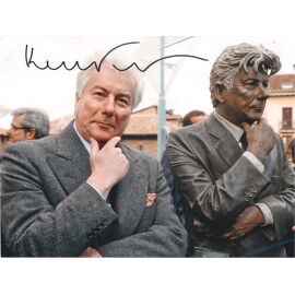 Autogramm Literatur (UK) | Ken FOLLETT  | 2000er Foto (Portrait Color XL) Statue