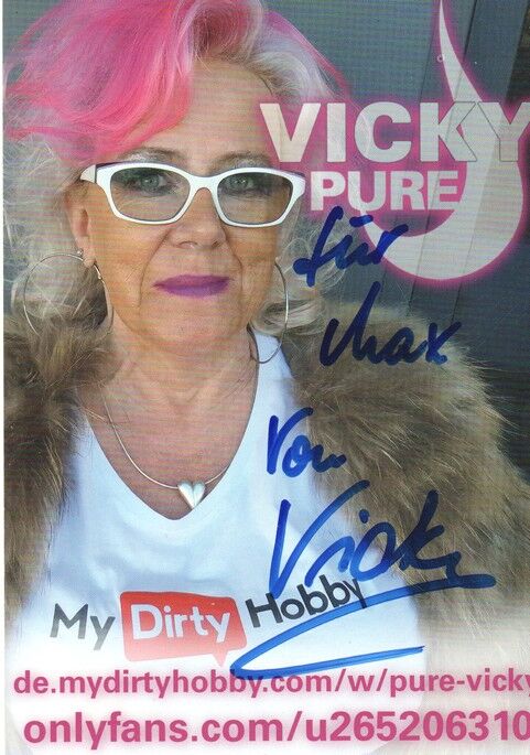 Autogramm Erotik | PURE VICKY | 2020er (Portrait Color) MDH