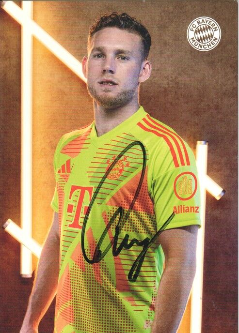 Autogramm Fussball | FC Bayern München | 2024 | Daniel PERETZ