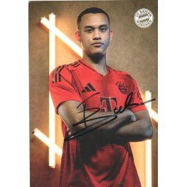Autogramm Fussball | FC Bayern München | 2024 | Tarek BUCHMANN
