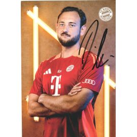 Autogramm Fussball | FC Bayern München | 2024 | Rene MARIC