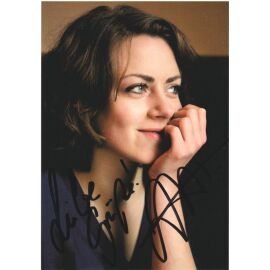 Autogramm Schauspieler | Alice DWYER | 2010er (Portrait Color Weinkoppf)