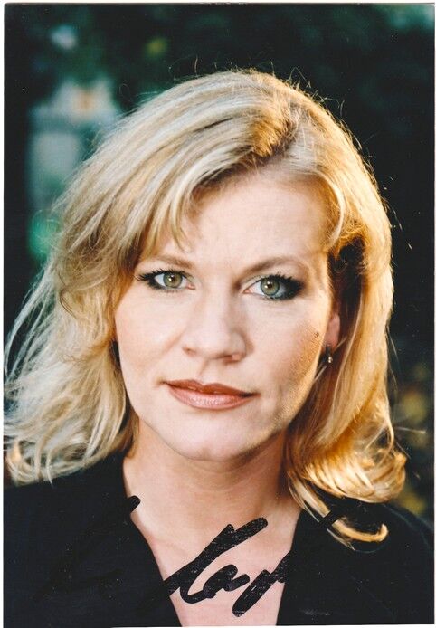 Autogramm Schauspieler | Anne KASPRIK | 2000er Foto (Portrait Color)