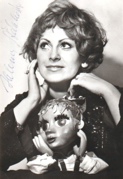 Autogramm Film (CZE) | Helena STACHOVA | 1970er (Portrait SW) Puppenspielerin