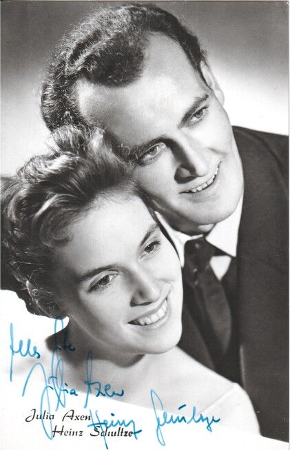 Autogramme Schlager | Heinz SCHULTZE + Julia AXEN | 1960er (Portrait SW Brüggemann)