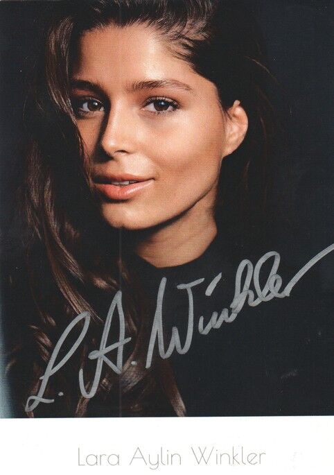 Autogramm Schauspieler | Lara Aylin WINKLER | 2020er (Portrait Color NGA) Müller