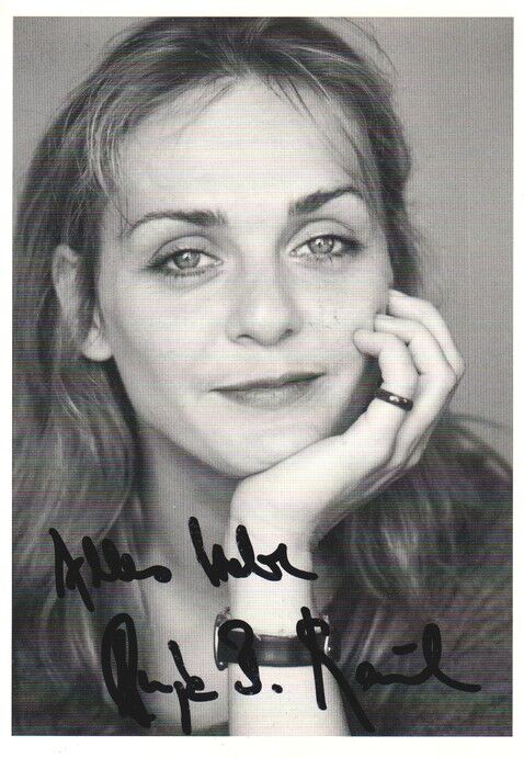 Autogramm Schauspieler | Anja Beatrice KAUL | 2000er (Portrait SW)