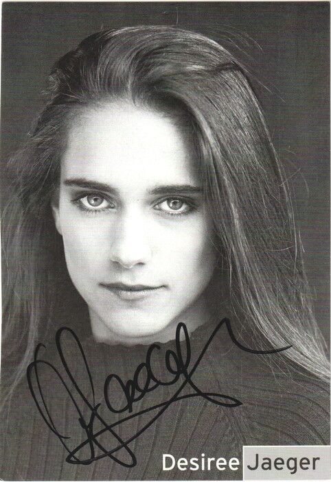 Autogramm Schauspieler | Desiree JAEGER | 2000er (Portrait SW)