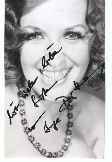 Autogramm Schauspieler | Inge DREHER (?) | 1990er (Portrait SW)