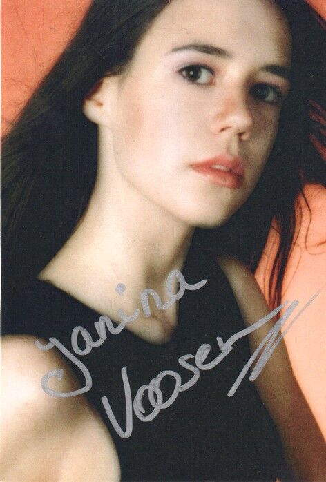 Autogramm Schauspieler | Janina VOOSEN | 2000er (Portrait Color)