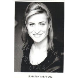 Autogramm Schauspieler | Jennifer STEFFENS | 2000er (Portrait SW)