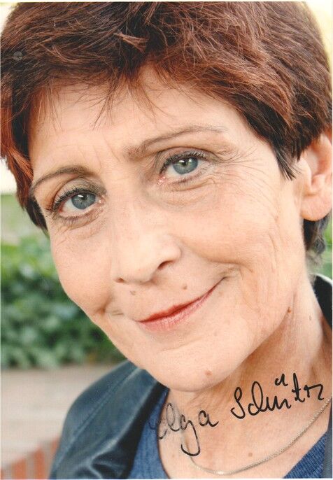 Autogramm Schauspieler | Elga SCHÜTZ | 2010er Foto (Portrait Color)