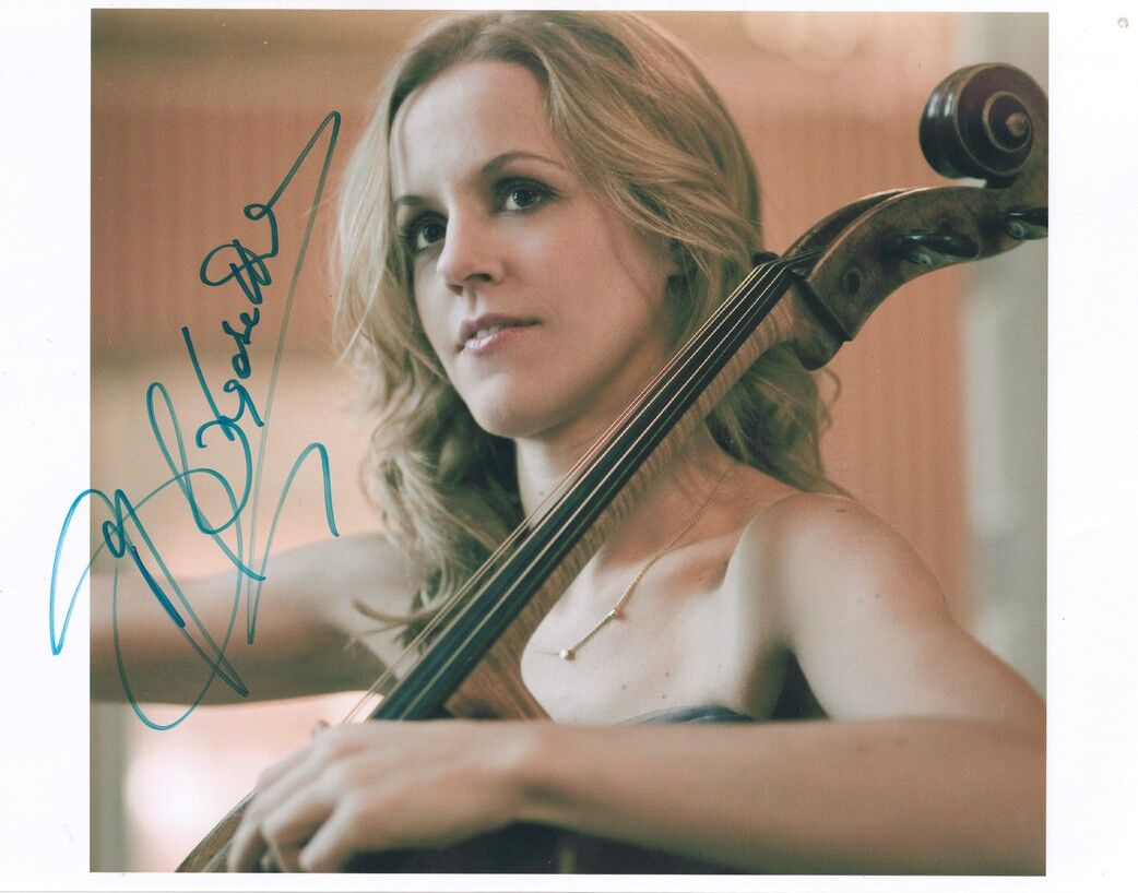 Autogramm Cello (FRA) | Sol GABETTA | 2012 (Portrait Color XL)